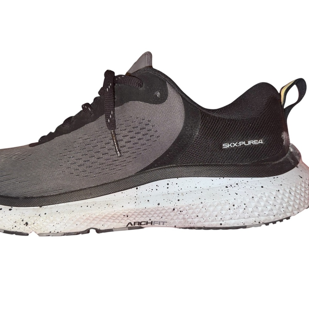 Skechers Men's Black and White Sneakers